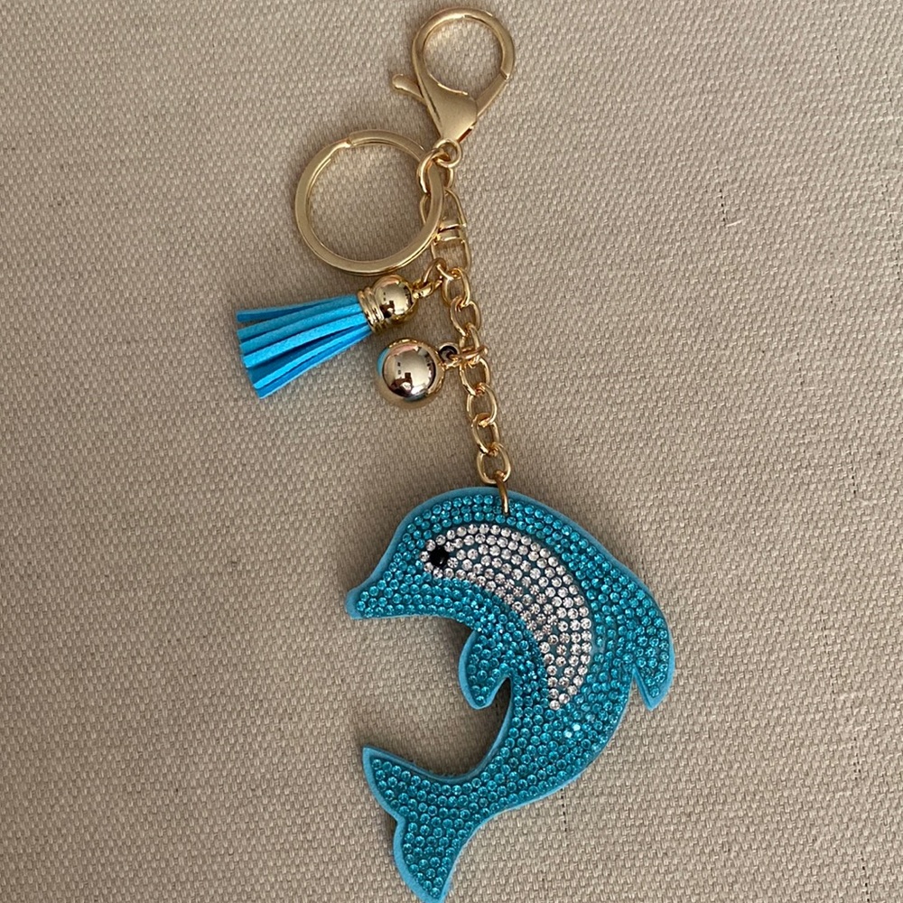 NEW Blue rhinestone dolphin keychain